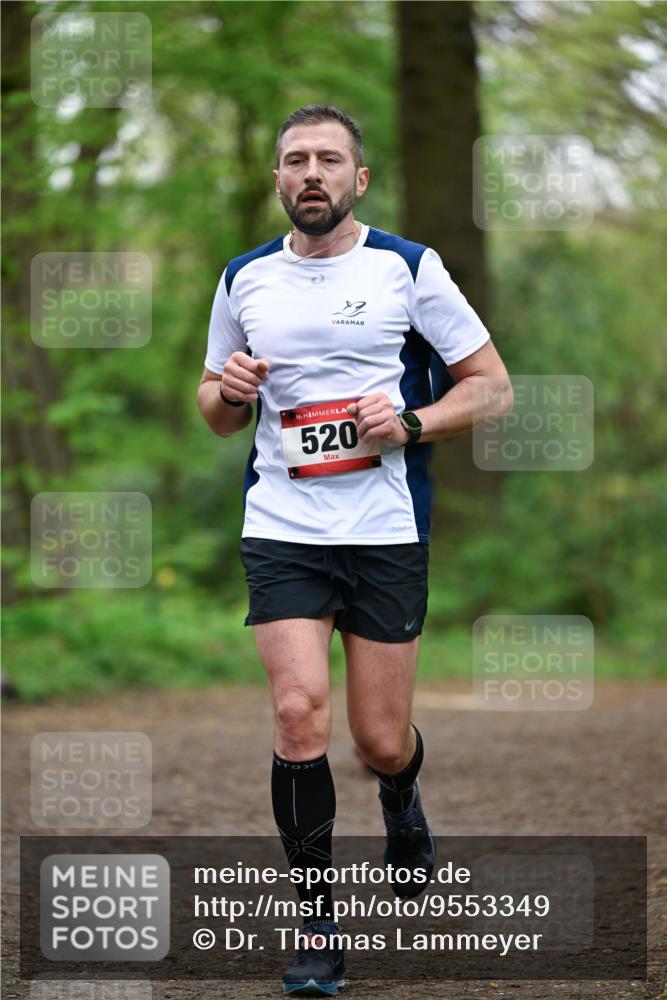 19.04.2026 - Hammer Lauf Dr. Thomas Lammeyer http://msf.ph/oto/9553349 19.04.2026 12:18:07 Laufen 520 meine-sportfotos.de