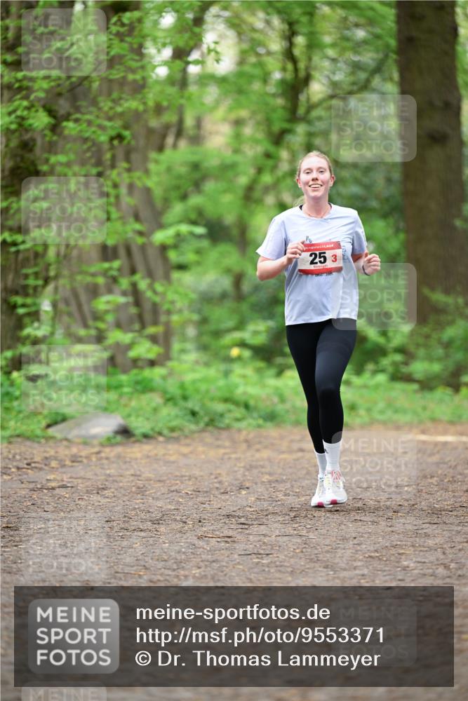 19.04.2026 - Hammer Lauf Dr. Thomas Lammeyer http://msf.ph/oto/9553371 19.04.2026 12:18:15 Laufen 253, 1995, 2025 meine-sportfotos.de