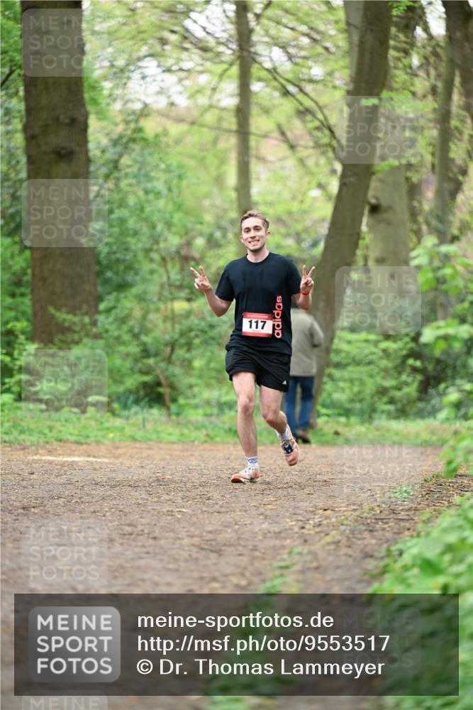 19.04.2026 - Hammer Lauf Dr. Thomas Lammeyer http://msf.ph/oto/9553517 19.04.2026 12:20:50 Laufen 117 meine-sportfotos.de