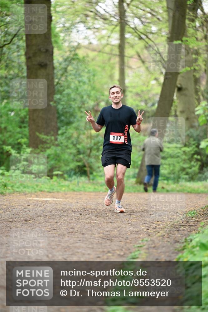 19.04.2026 - Hammer Lauf Dr. Thomas Lammeyer http://msf.ph/oto/9553520 19.04.2026 12:20:50 Laufen 117 meine-sportfotos.de