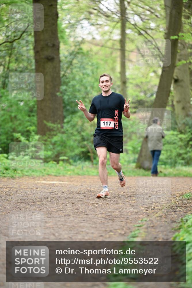 19.04.2026 - Hammer Lauf Dr. Thomas Lammeyer http://msf.ph/oto/9553522 19.04.2026 12:20:51 Laufen 117 meine-sportfotos.de