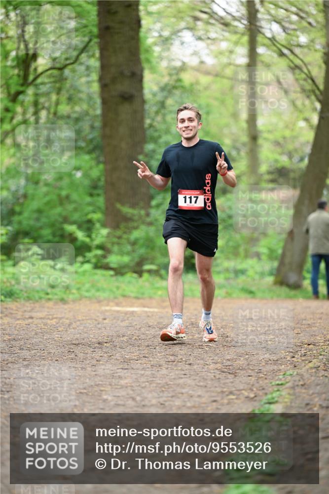 19.04.2026 - Hammer Lauf Dr. Thomas Lammeyer http://msf.ph/oto/9553526 19.04.2026 12:20:51 Laufen 117 meine-sportfotos.de