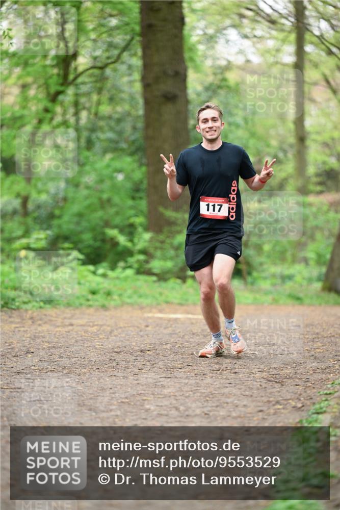 19.04.2026 - Hammer Lauf Dr. Thomas Lammeyer http://msf.ph/oto/9553529 19.04.2026 12:20:51 Laufen 117 meine-sportfotos.de