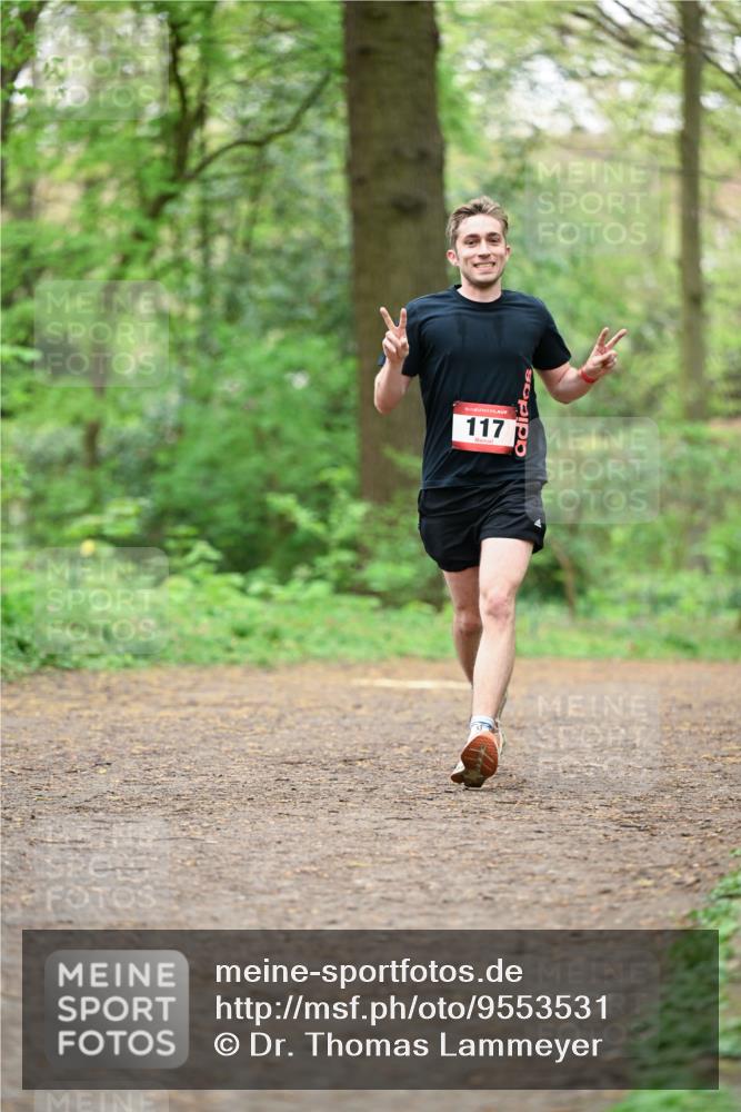 19.04.2026 - Hammer Lauf Dr. Thomas Lammeyer http://msf.ph/oto/9553531 19.04.2026 12:20:52 Laufen 117 meine-sportfotos.de