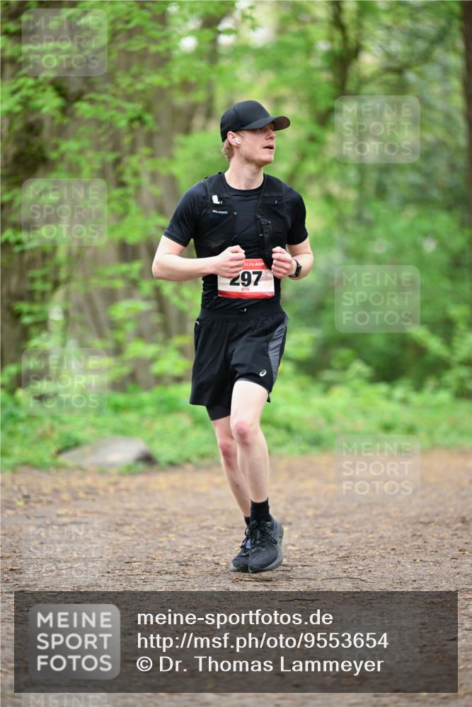19.04.2026 - Hammer Lauf Dr. Thomas Lammeyer http://msf.ph/oto/9553654 19.04.2026 12:22:55 Laufen 297 meine-sportfotos.de
