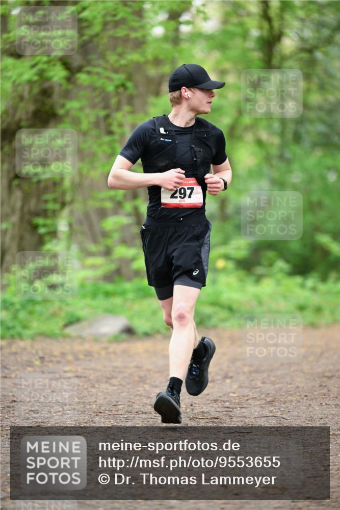19.04.2026 - Hammer Lauf Dr. Thomas Lammeyer http://msf.ph/oto/9553655 19.04.2026 12:22:55 Laufen 297 meine-sportfotos.de