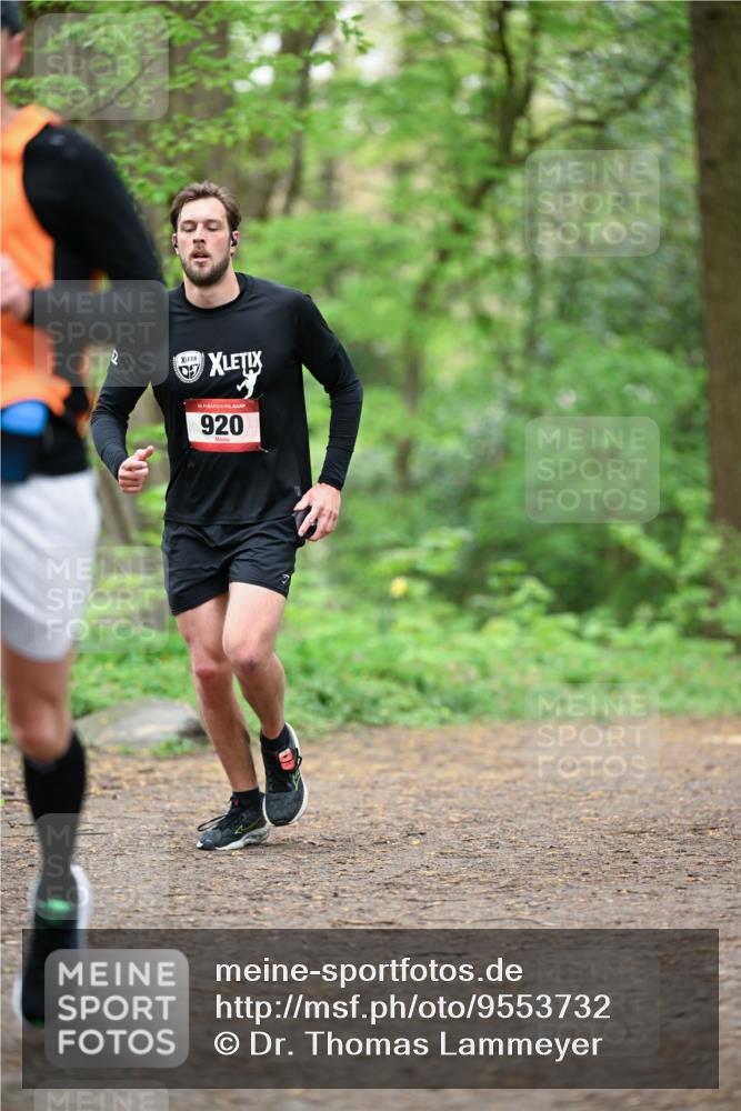 19.04.2026 - Hammer Lauf Dr. Thomas Lammeyer http://msf.ph/oto/9553732 19.04.2026 12:24:30 Laufen 057, 920 meine-sportfotos.de