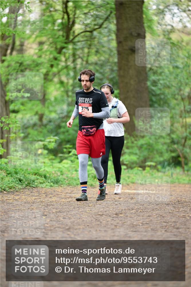 19.04.2026 - Hammer Lauf Dr. Thomas Lammeyer http://msf.ph/oto/9553743 19.04.2026 12:24:39 Laufen 725 meine-sportfotos.de
