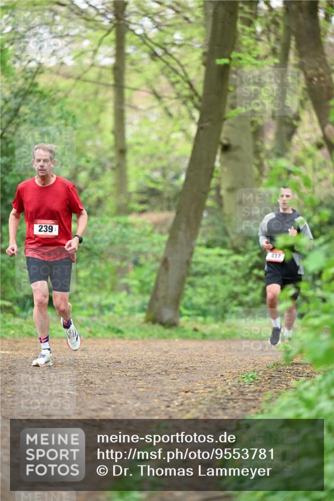 19.04.2026 - Hammer Lauf Dr. Thomas Lammeyer http://msf.ph/oto/9553781 19.04.2026 12:25:03 Laufen 239, 437 meine-sportfotos.de