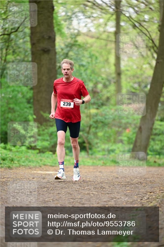 19.04.2026 - Hammer Lauf Dr. Thomas Lammeyer http://msf.ph/oto/9553786 19.04.2026 12:25:04 Laufen 239 meine-sportfotos.de