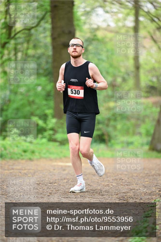 19.04.2026 - Hammer Lauf Dr. Thomas Lammeyer http://msf.ph/oto/9553956 19.04.2026 12:26:43 Laufen 530 meine-sportfotos.de