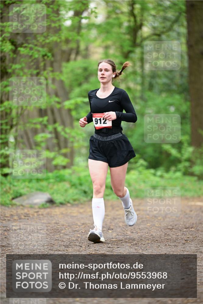 19.04.2026 - Hammer Lauf Dr. Thomas Lammeyer http://msf.ph/oto/9553968 19.04.2026 12:26:50 Laufen 912 meine-sportfotos.de