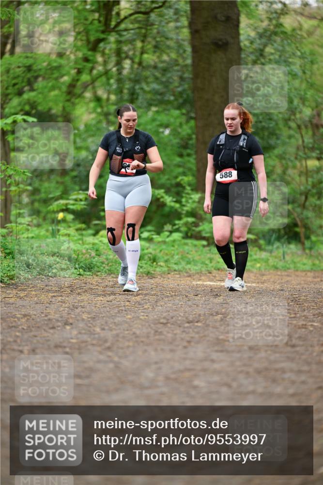 19.04.2026 - Hammer Lauf Dr. Thomas Lammeyer http://msf.ph/oto/9553997 19.04.2026 12:27:20 Laufen 588 meine-sportfotos.de