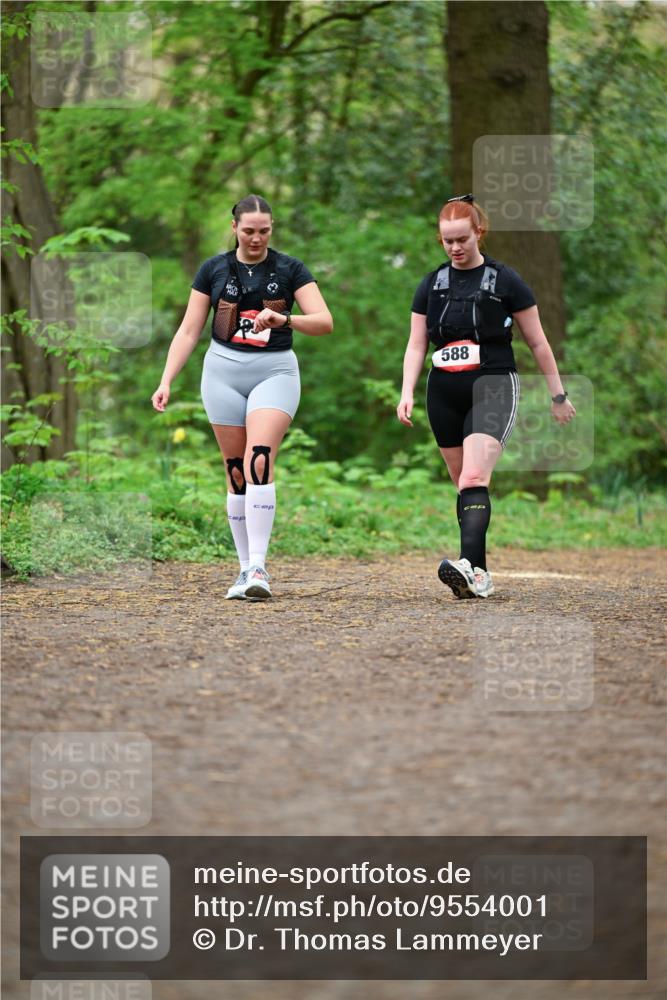 19.04.2026 - Hammer Lauf Dr. Thomas Lammeyer http://msf.ph/oto/9554001 19.04.2026 12:27:20 Laufen 588 meine-sportfotos.de
