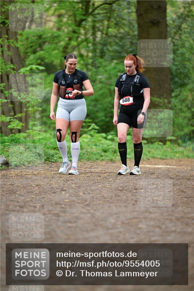 19.04.2026 - Hammer Lauf Dr. Thomas Lammeyer http://msf.ph/oto/9554005 19.04.2026 12:27:21 Laufen 588 meine-sportfotos.de