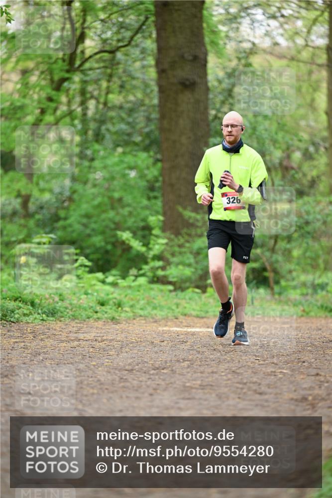 19.04.2026 - Hammer Lauf Dr. Thomas Lammeyer http://msf.ph/oto/9554280 19.04.2026 12:29:52 Laufen 326, 727 meine-sportfotos.de