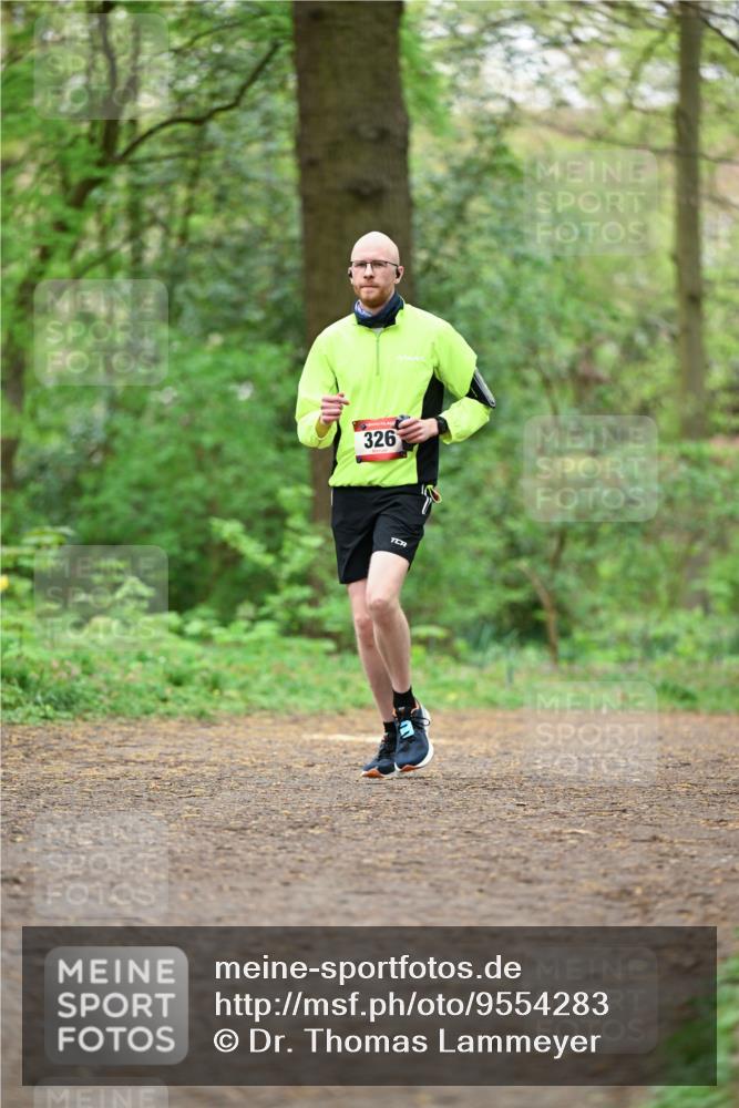 19.04.2026 - Hammer Lauf Dr. Thomas Lammeyer http://msf.ph/oto/9554283 19.04.2026 12:29:52 Laufen 326 meine-sportfotos.de