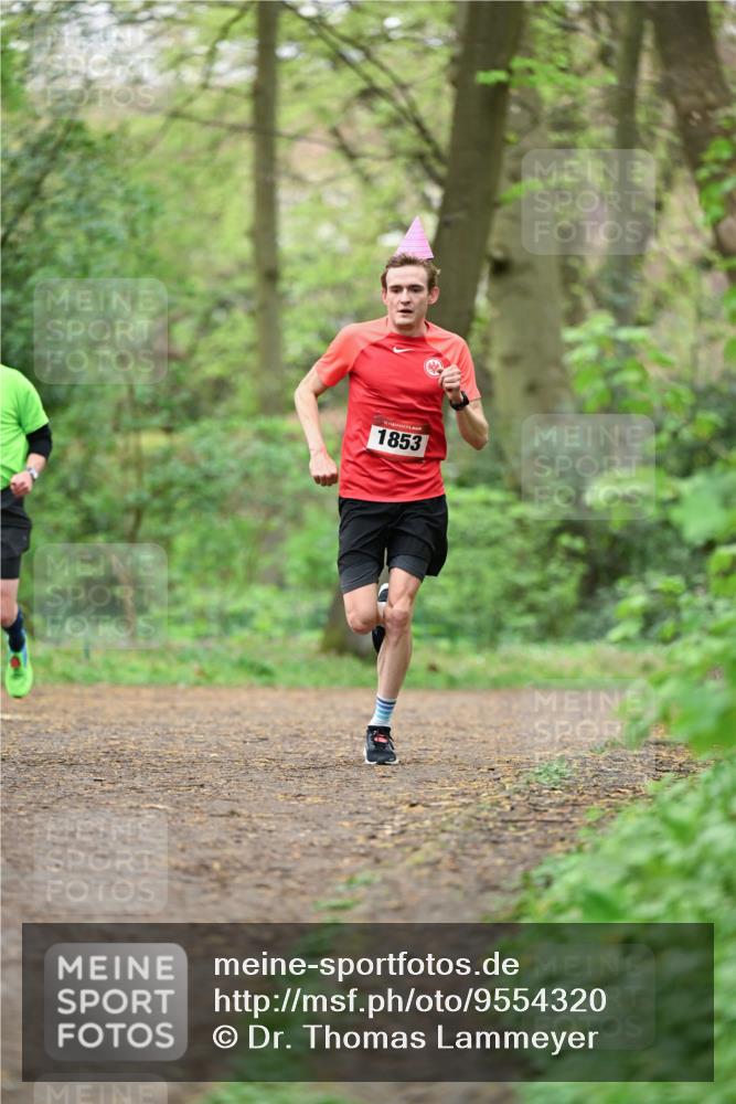 19.04.2026 - Hammer Lauf Dr. Thomas Lammeyer http://msf.ph/oto/9554320 19.04.2026 12:30:15 Laufen 1853 meine-sportfotos.de
