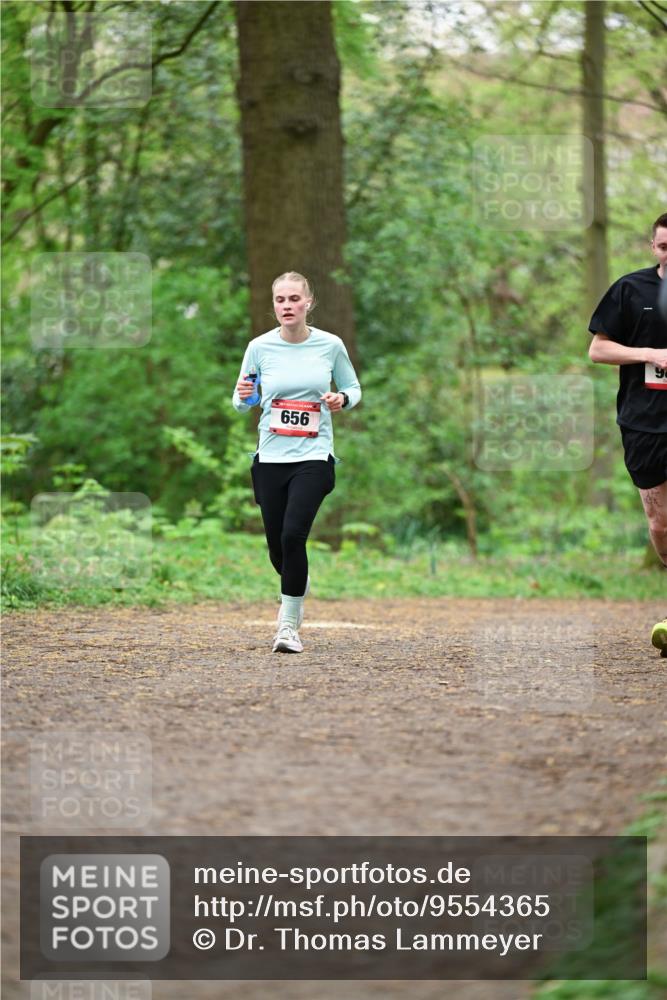 19.04.2026 - Hammer Lauf Dr. Thomas Lammeyer http://msf.ph/oto/9554365 19.04.2026 12:30:41 Laufen 656 meine-sportfotos.de
