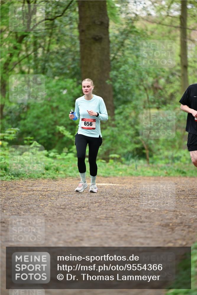 19.04.2026 - Hammer Lauf Dr. Thomas Lammeyer http://msf.ph/oto/9554366 19.04.2026 12:30:41 Laufen 656 meine-sportfotos.de