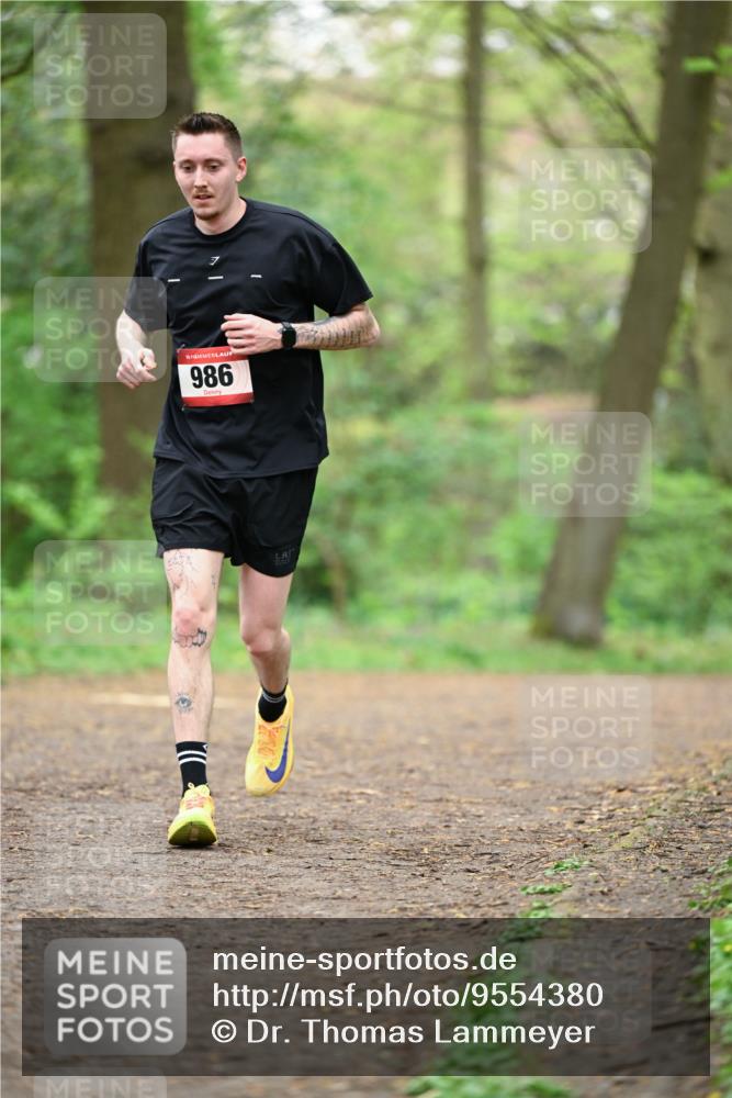 19.04.2026 - Hammer Lauf Dr. Thomas Lammeyer http://msf.ph/oto/9554380 19.04.2026 12:30:44 Laufen 986 meine-sportfotos.de