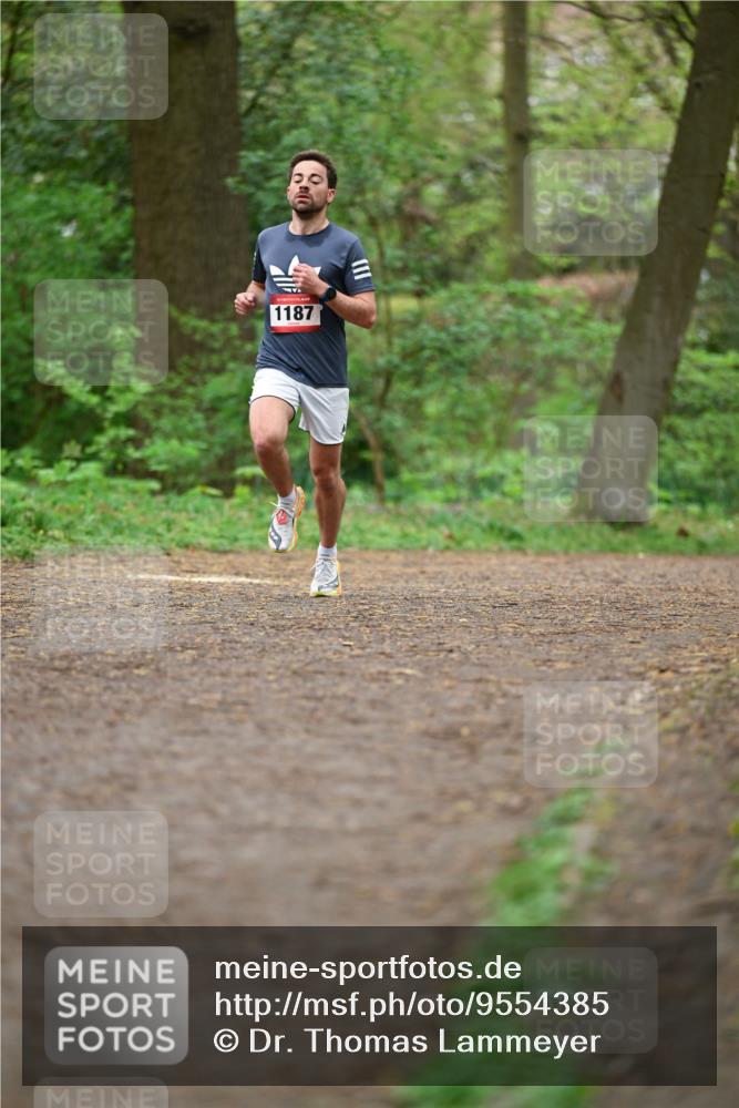 19.04.2026 - Hammer Lauf Dr. Thomas Lammeyer http://msf.ph/oto/9554385 19.04.2026 12:30:54 Laufen 1187 meine-sportfotos.de
