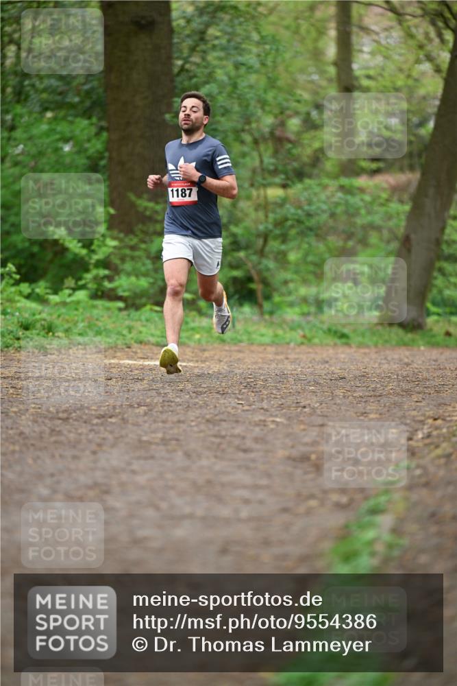 19.04.2026 - Hammer Lauf Dr. Thomas Lammeyer http://msf.ph/oto/9554386 19.04.2026 12:30:54 Laufen 1187 meine-sportfotos.de