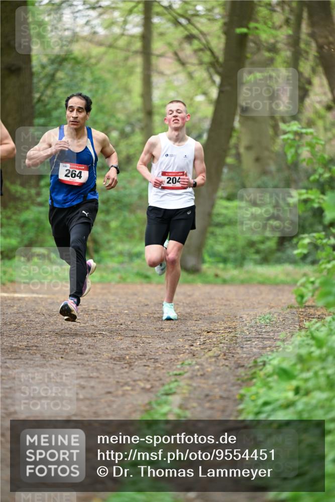 19.04.2026 - Hammer Lauf Dr. Thomas Lammeyer http://msf.ph/oto/9554451 19.04.2026 12:31:30 Laufen 238, 264, 204 meine-sportfotos.de