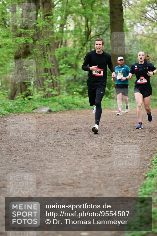 19.04.2026 - Hammer Lauf Dr. Thomas Lammeyer http://msf.ph/oto/9554507 19.04.2026 12:31:40 Laufen 566, 123 meine-sportfotos.de