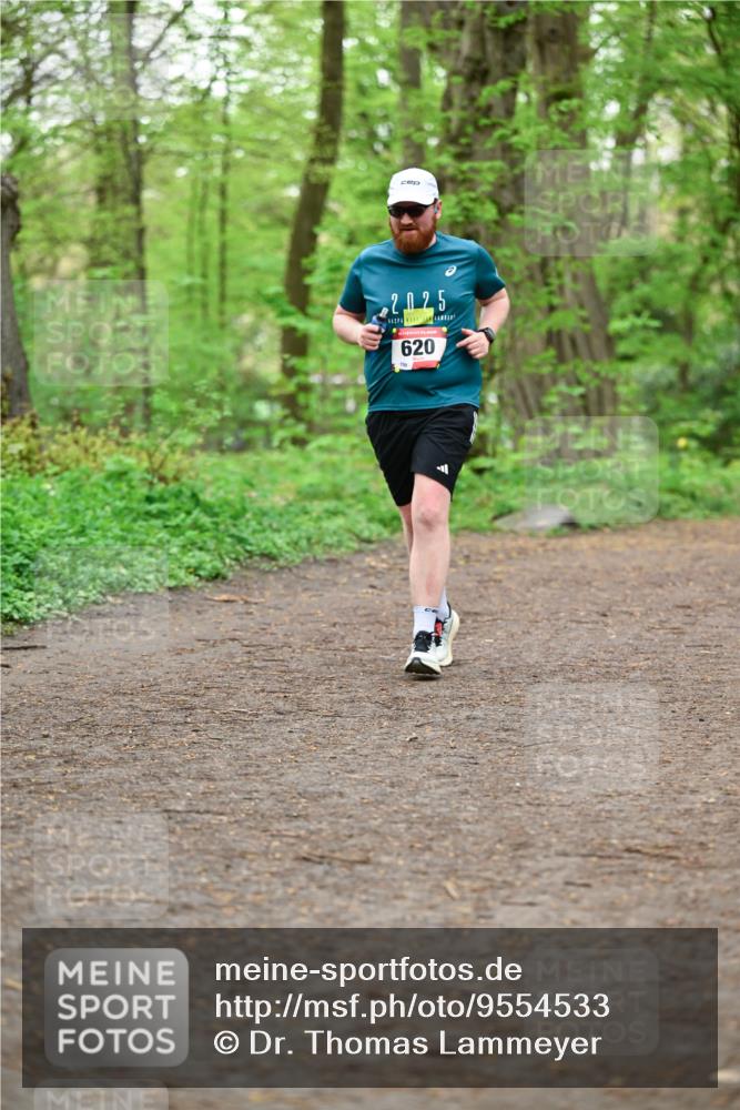 19.04.2026 - Hammer Lauf Dr. Thomas Lammeyer http://msf.ph/oto/9554533 19.04.2026 12:31:45 Laufen 2025, 620, 159 meine-sportfotos.de