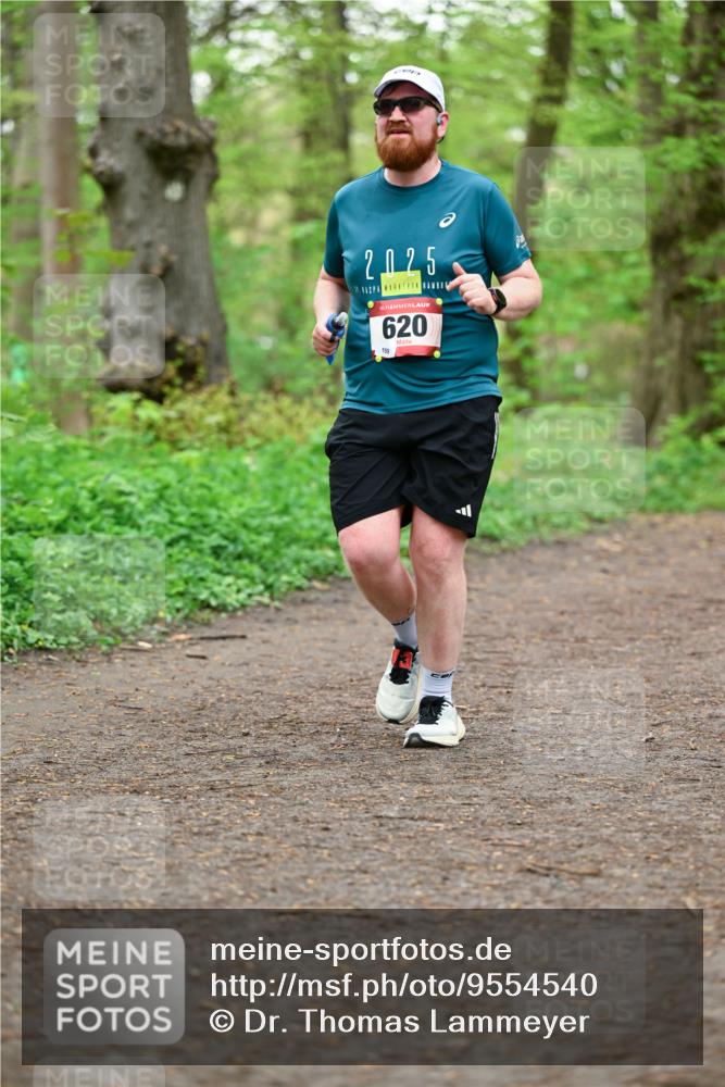 19.04.2026 - Hammer Lauf Dr. Thomas Lammeyer http://msf.ph/oto/9554540 19.04.2026 12:31:46 Laufen 2025, 620, 159 meine-sportfotos.de