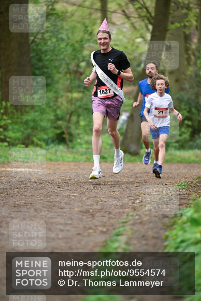 19.04.2026 - Hammer Lauf Dr. Thomas Lammeyer http://msf.ph/oto/9554574 19.04.2026 12:32:02 Laufen 1627 meine-sportfotos.de