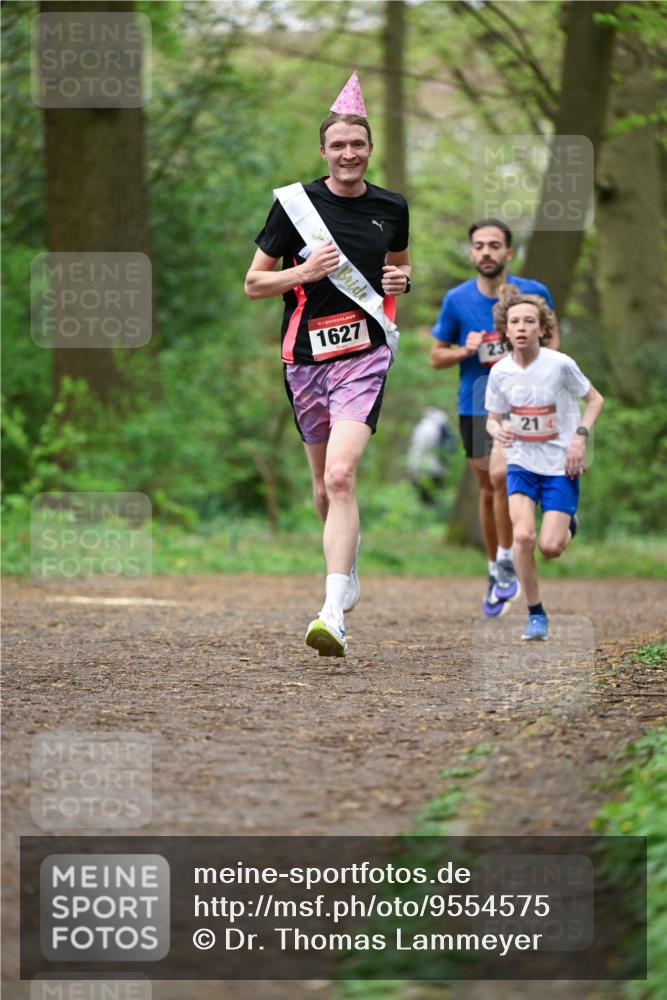 19.04.2026 - Hammer Lauf Dr. Thomas Lammeyer http://msf.ph/oto/9554575 19.04.2026 12:32:02 Laufen 1627 meine-sportfotos.de