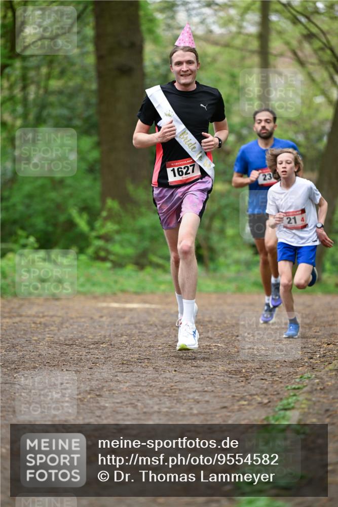 19.04.2026 - Hammer Lauf Dr. Thomas Lammeyer http://msf.ph/oto/9554582 19.04.2026 12:32:03 Laufen 1627, 214 meine-sportfotos.de
