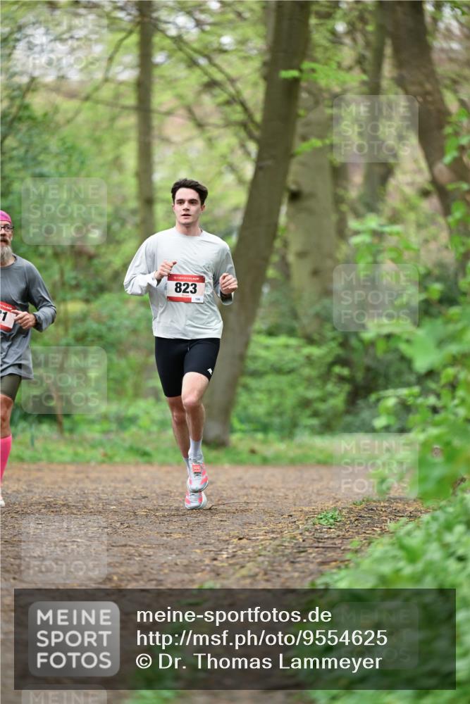 19.04.2026 - Hammer Lauf Dr. Thomas Lammeyer http://msf.ph/oto/9554625 19.04.2026 12:32:24 Laufen 823 meine-sportfotos.de