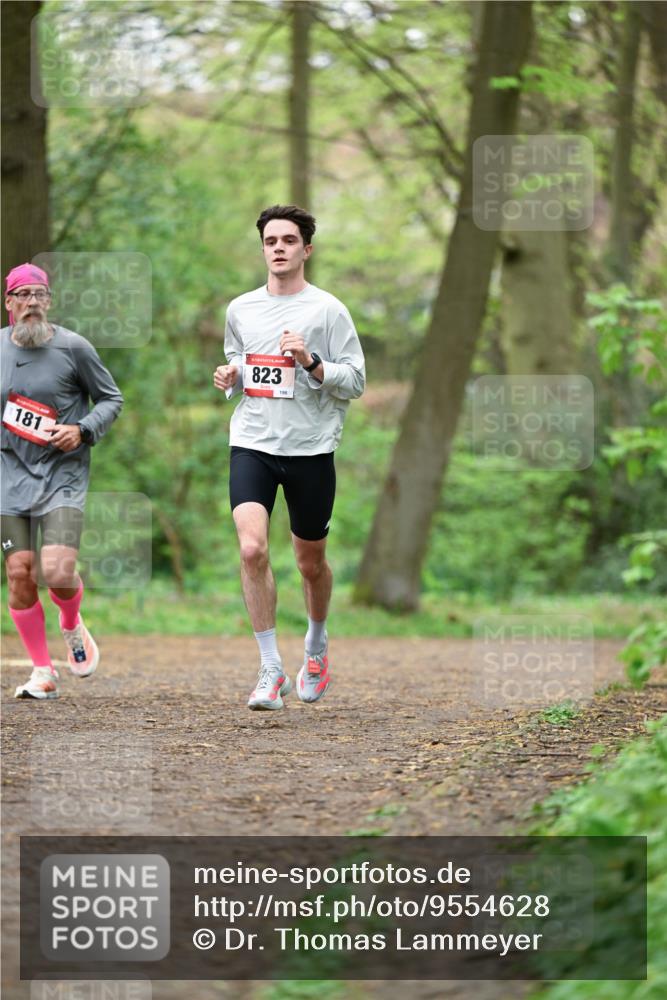 19.04.2026 - Hammer Lauf Dr. Thomas Lammeyer http://msf.ph/oto/9554628 19.04.2026 12:32:24 Laufen 181, 823, 196 meine-sportfotos.de