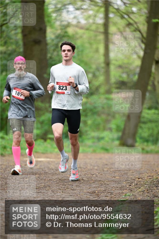 19.04.2026 - Hammer Lauf Dr. Thomas Lammeyer http://msf.ph/oto/9554632 19.04.2026 12:32:25 Laufen 181, 823, 196 meine-sportfotos.de