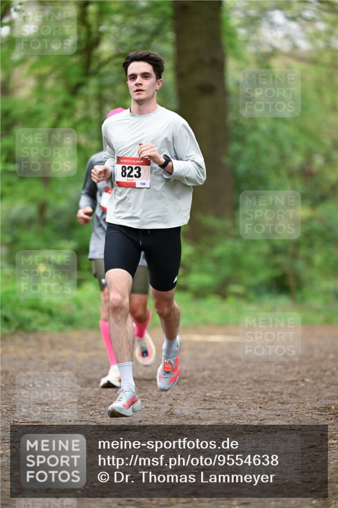 19.04.2026 - Hammer Lauf Dr. Thomas Lammeyer http://msf.ph/oto/9554638 19.04.2026 12:32:26 Laufen 823, 196 meine-sportfotos.de