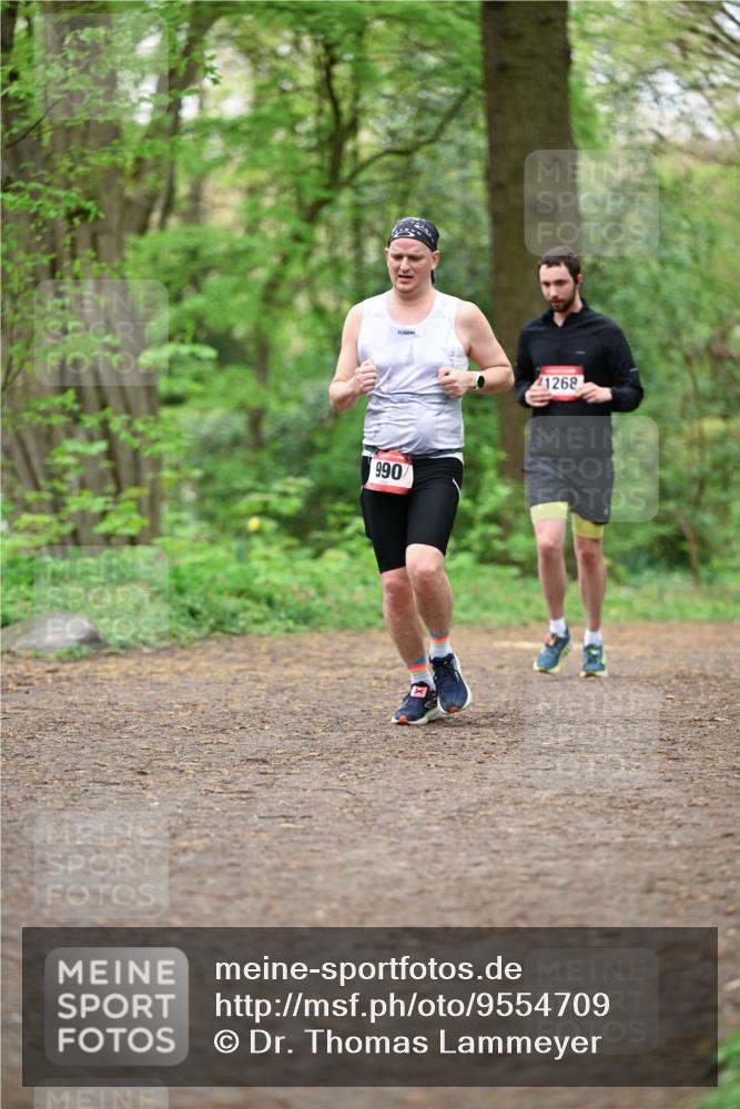 19.04.2026 - Hammer Lauf Dr. Thomas Lammeyer http://msf.ph/oto/9554709 19.04.2026 12:32:45 Laufen 990, 21268 meine-sportfotos.de