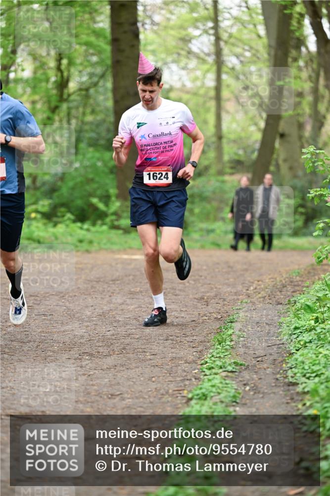 19.04.2026 - Hammer Lauf Dr. Thomas Lammeyer http://msf.ph/oto/9554780 19.04.2026 12:33:09 Laufen 1624 meine-sportfotos.de