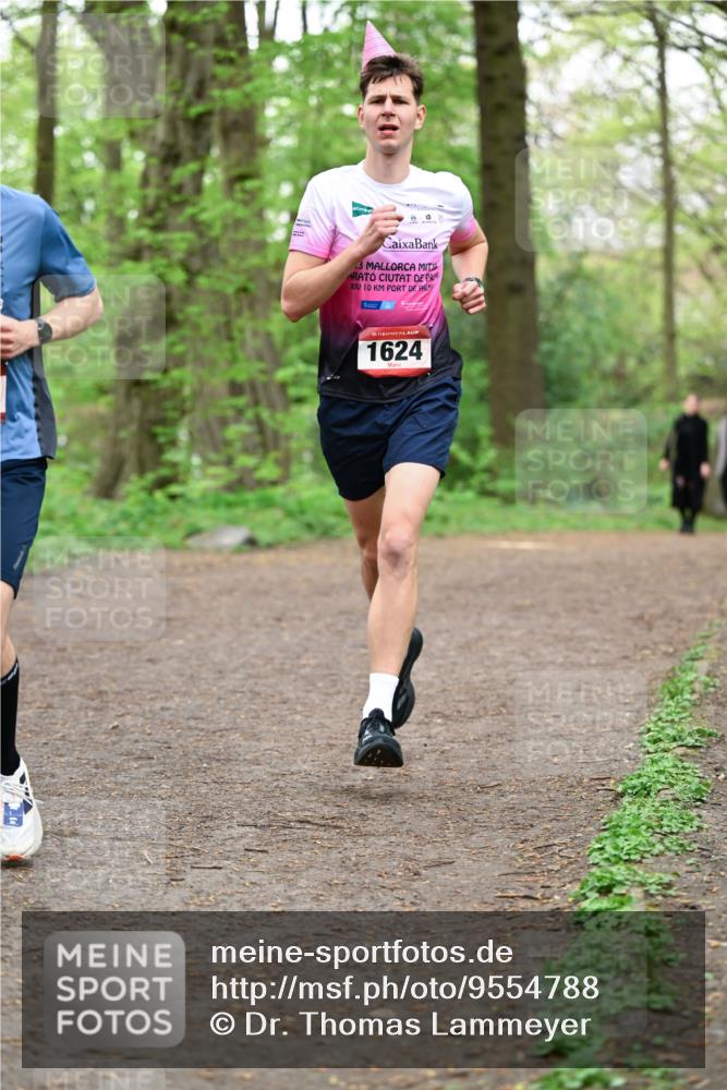 19.04.2026 - Hammer Lauf Dr. Thomas Lammeyer http://msf.ph/oto/9554788 19.04.2026 12:33:10 Laufen 1624 meine-sportfotos.de