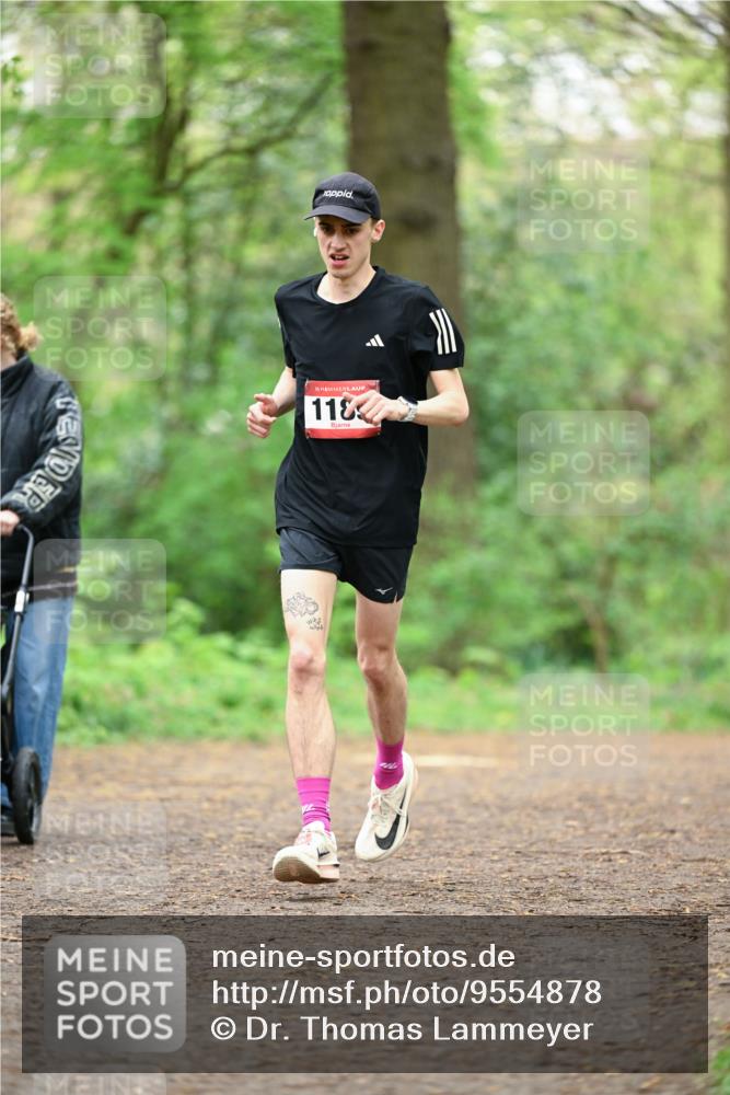 19.04.2026 - Hammer Lauf Dr. Thomas Lammeyer http://msf.ph/oto/9554878 19.04.2026 12:33:37 Laufen 118 meine-sportfotos.de