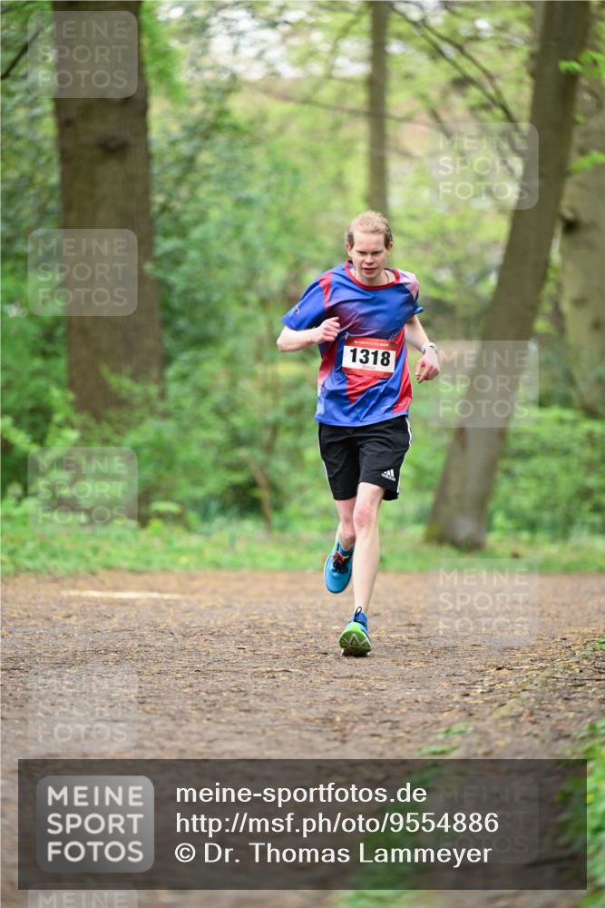 19.04.2026 - Hammer Lauf Dr. Thomas Lammeyer http://msf.ph/oto/9554886 19.04.2026 12:33:39 Laufen 1318 meine-sportfotos.de