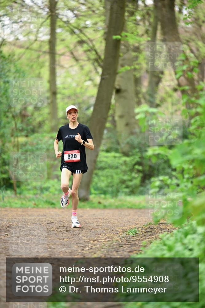 19.04.2026 - Hammer Lauf Dr. Thomas Lammeyer http://msf.ph/oto/9554908 19.04.2026 12:33:45 Laufen 820 meine-sportfotos.de