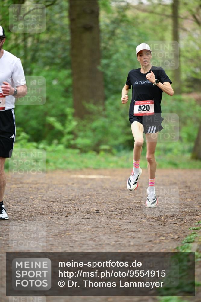 19.04.2026 - Hammer Lauf Dr. Thomas Lammeyer http://msf.ph/oto/9554915 19.04.2026 12:33:46 Laufen 820 meine-sportfotos.de