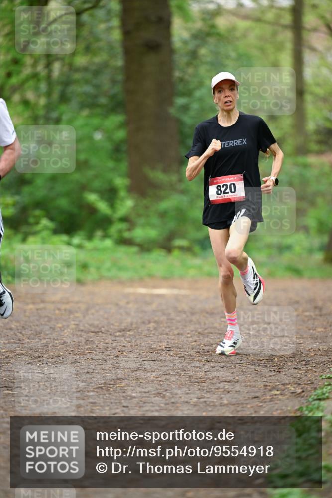 19.04.2026 - Hammer Lauf Dr. Thomas Lammeyer http://msf.ph/oto/9554918 19.04.2026 12:33:47 Laufen 820 meine-sportfotos.de