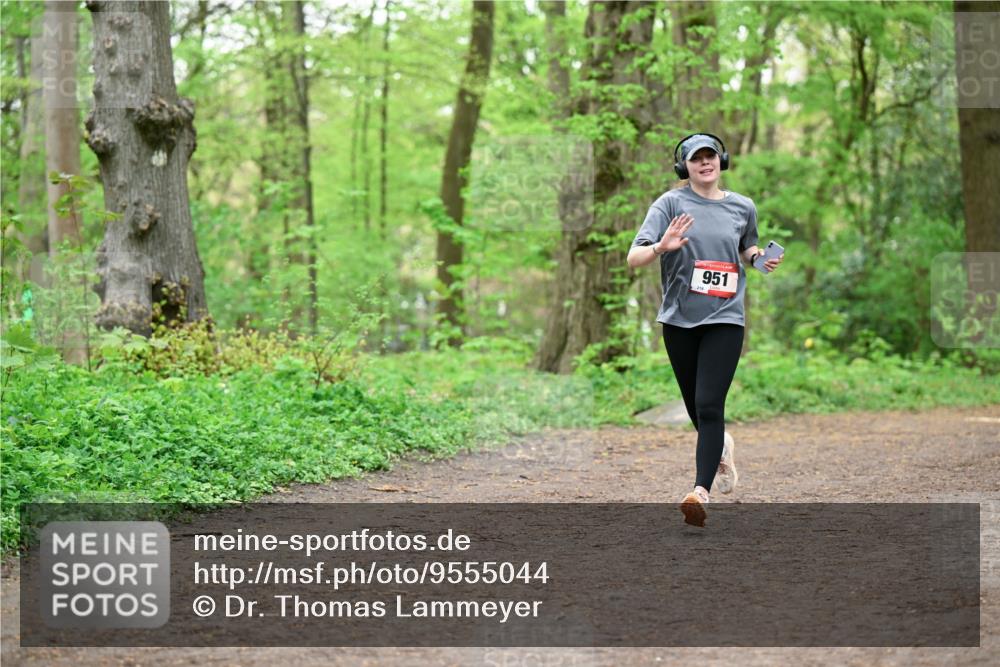 19.04.2026 - Hammer Lauf Dr. Thomas Lammeyer http://msf.ph/oto/9555044 19.04.2026 12:34:16 Laufen 951 meine-sportfotos.de