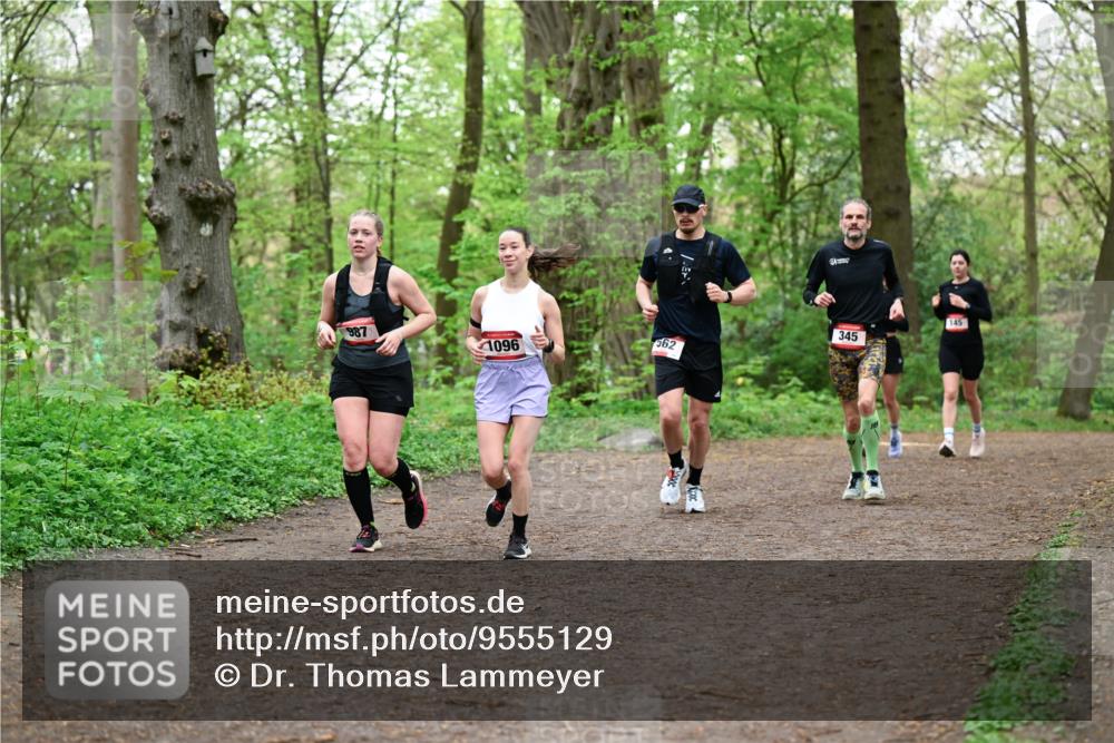 19.04.2026 - Hammer Lauf Dr. Thomas Lammeyer http://msf.ph/oto/9555129 19.04.2026 12:34:45 Laufen 987, 1096, 562, 345, 145 meine-sportfotos.de