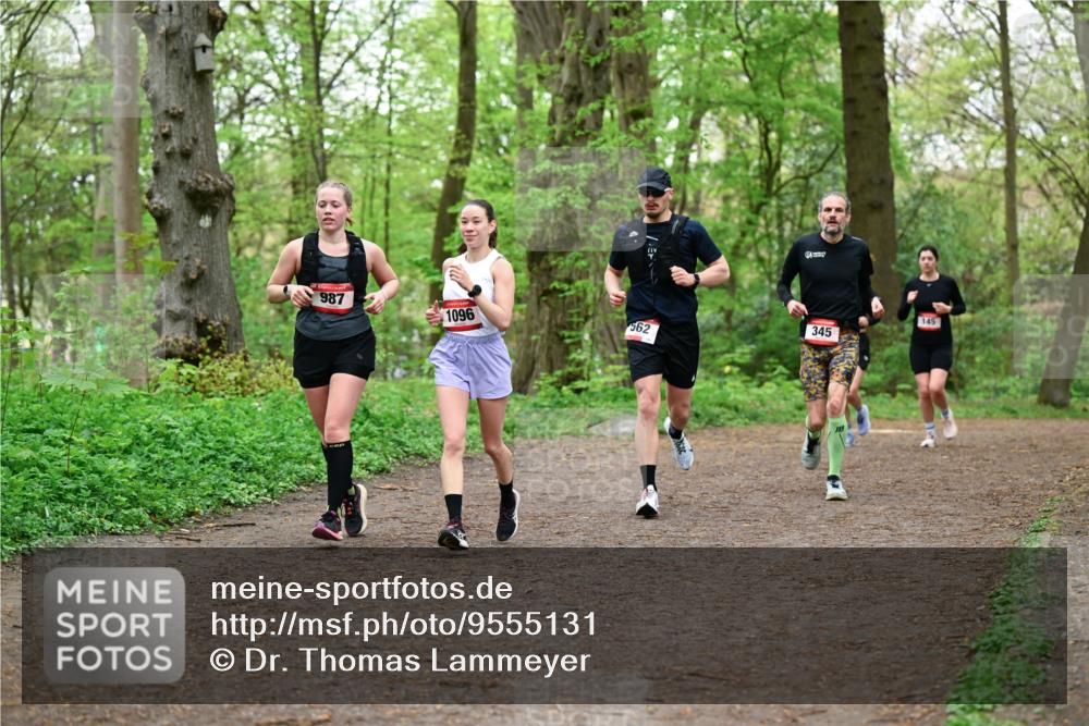 19.04.2026 - Hammer Lauf Dr. Thomas Lammeyer http://msf.ph/oto/9555131 19.04.2026 12:34:45 Laufen 987, 145, 1096, 562, 345 meine-sportfotos.de