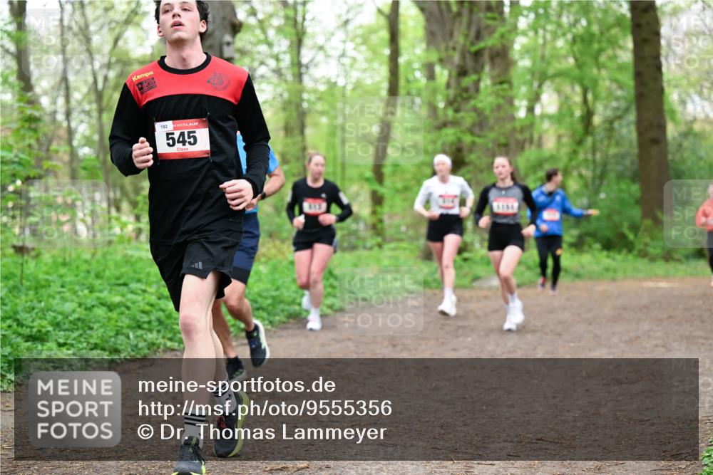 19.04.2026 - Hammer Lauf Dr. Thomas Lammeyer http://msf.ph/oto/9555356 19.04.2026 12:35:51 Laufen 182, 545, 813 meine-sportfotos.de
